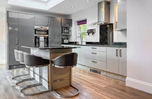 Cullingworth Cottage | 5 bedroom accommodation in Cullingworth