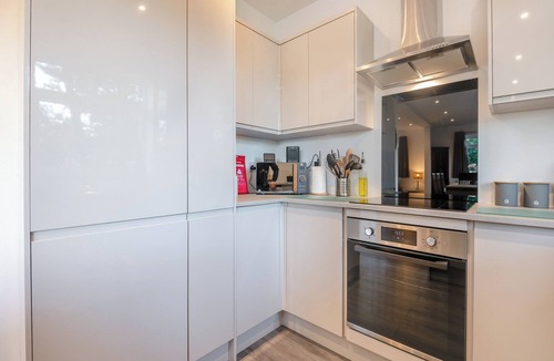 Ferndown Cottage | 5 bedroom accommodation in Bournemouth