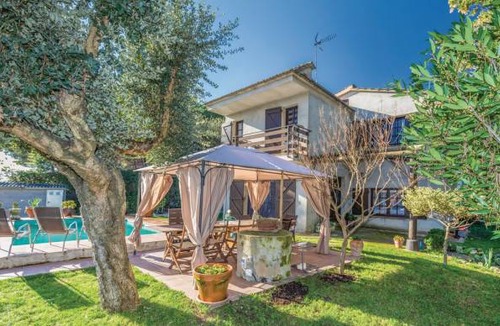 La Goba House | 5 bedroom accommodation in Vidreres