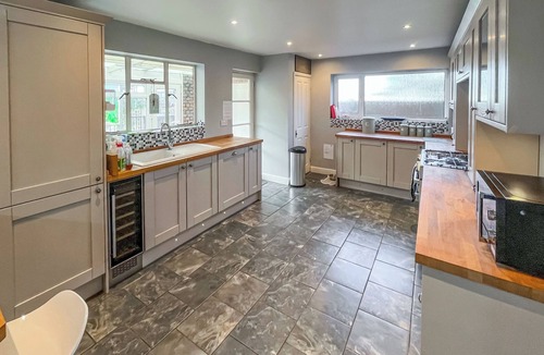 Seasalter Cottage | 5 bedroom accommodation in Whitstable