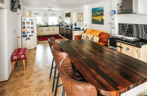 Aberaeron Cottage | 5 bedroom accommodation in Aberaeron