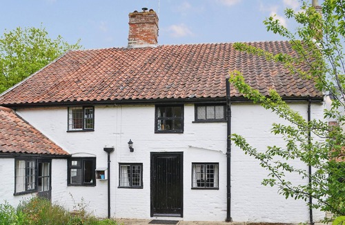 Knodishall Cottage | 5 bedroom accommodation in Saxmundham