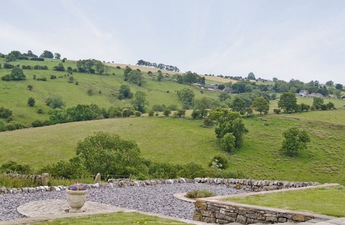 Longnor Cottage | 5 bedroom accommodation in Butterton