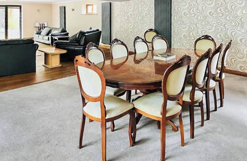 Grantham Cottage | 5 bedroom accommodation in Grantham