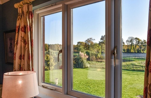 Aldborough Cabin | 5 bedroom accommodation in Hanworth