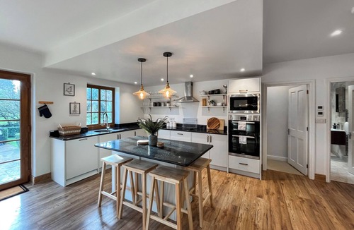 Saint Asaph Cottage | 5 bedroom accommodation in St. Asaph