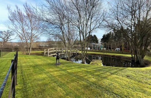 Saint Asaph Cottage | 5 bedroom accommodation in St. Asaph