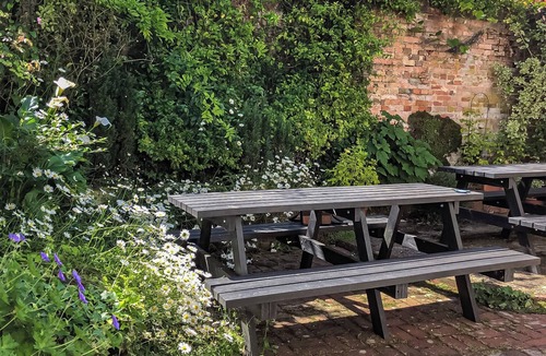 Wimborne Cottage | 5 bedroom accommodation in Wimborne