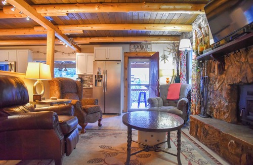 Taos Ski Valley Cabin | 5 bedroom accommodation in Red River
