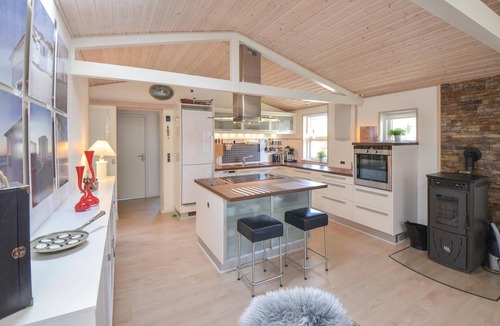 Hornslet House | 5 bedroom accommodation in Hornslet