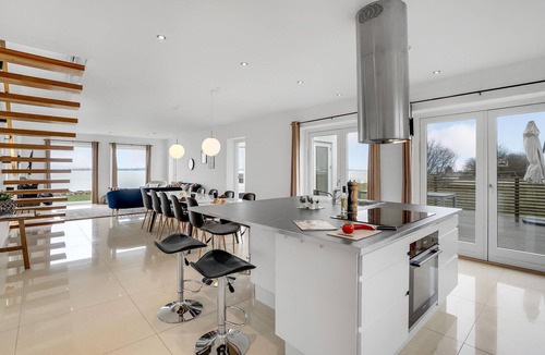 Kragenæs House | 5 bedroom accommodation in Torrig L
