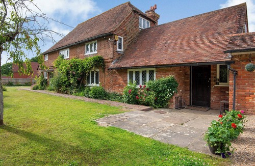 Charing Cottage | 5 bedroom accommodation in Ashford