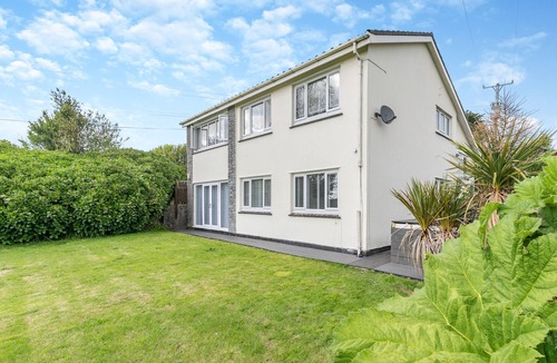 Mabe Cottage | 5 bedroom accommodation in Helston