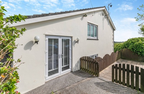 Mabe Cottage | 5 bedroom accommodation in Helston