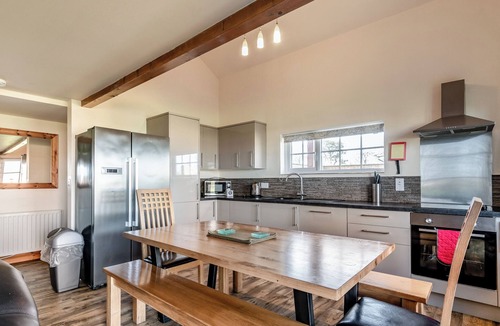 Hornsea Ski Chalet | 5 bedroom accommodation in Hornsea