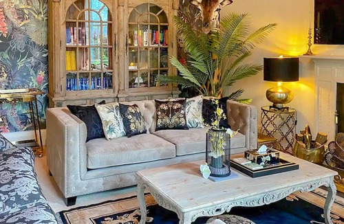 Kirkmichael Cottage | 5 bedroom accommodation in Maybole