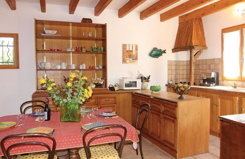 Grillon House | 5 bedroom accommodation in Grillon