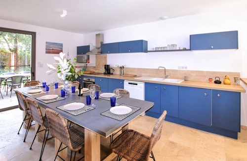 Vagnas House | 5 bedroom accommodation in Vagnas