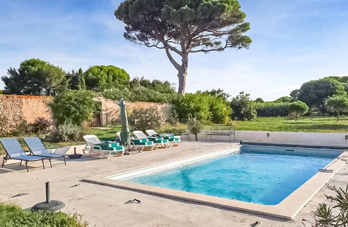 Vendres House | 5 bedroom accommodation in Vendres