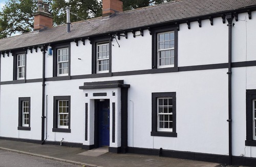 Annan Cottage | 5 bedroom accommodation in Annan
