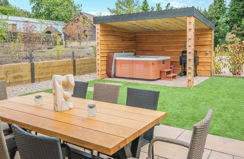 Belper Cottage | 5 bedroom accommodation in Belper