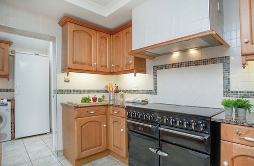 Newton Saint Cyres Cottage | 5 bedroom accommodation in Exeter