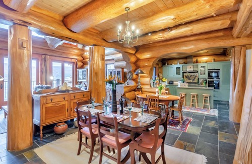 Lairg Cottage | 5 bedroom accommodation in Lairg