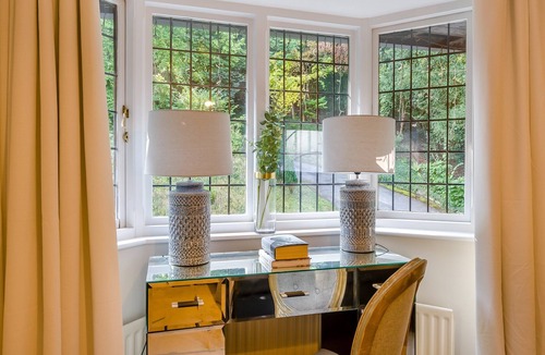 Maidenhead Cottage | 5 bedroom accommodation in Marlow