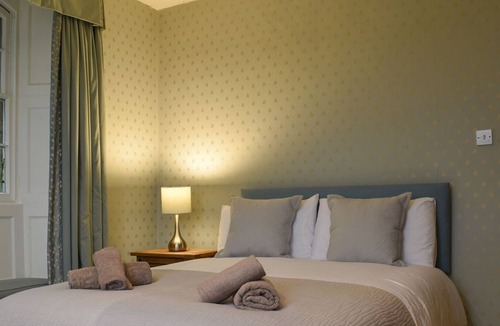 Inchbrook Cottage | 5 bedroom accommodation in Stroud