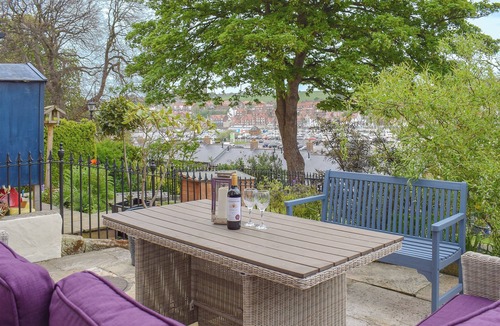 Whitby Cottage | 5 bedroom accommodation in Whitby