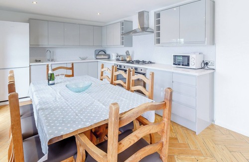 Hoveton Cottage | 5 bedroom accommodation in Wroxham