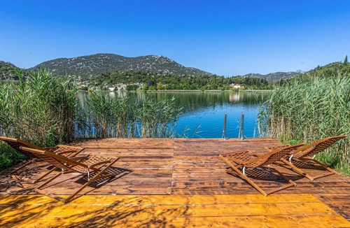 Ploce House | 5 bedroom accommodation in Bacina