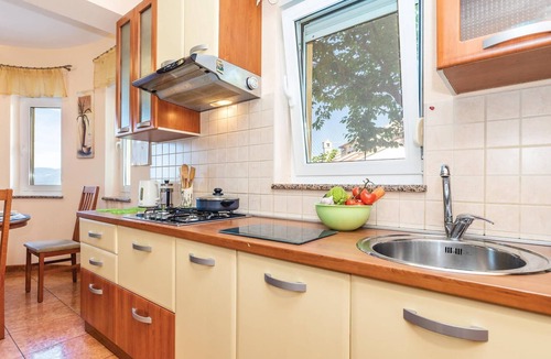 Sarsoni House | 5 bedroom accommodation in Viskovo