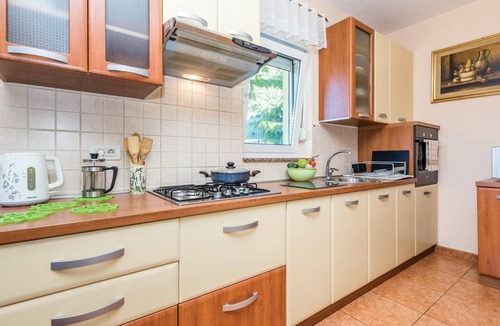 Sarsoni House | 5 bedroom accommodation in Viskovo