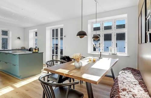 Snogebaek House | 5 bedroom accommodation in Nexø