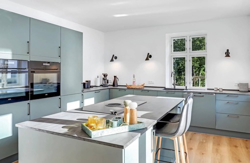 Snogebaek House | 5 bedroom accommodation in Nexø