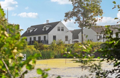 Snogebaek House | 5 bedroom accommodation in Nexø