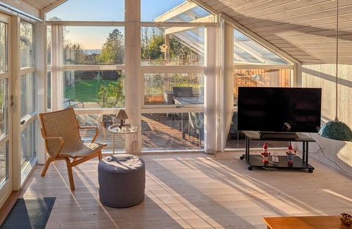 Lihme House | 5 bedroom amazing home in Spøttrup