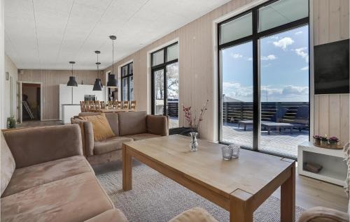 Hejsager Strand House | 5 Bedroom Amazing Home In Haderslev