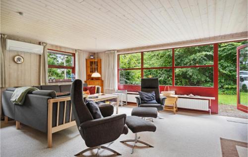 Sønder Nissum House | 5 Bedroom Amazing Home In Ulfborg