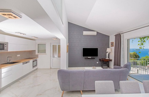Mlini House | 5 bedroom amazing home in Mlini