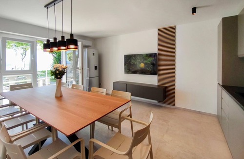 Podstrana House | 5 bedroom awesome home in Podstrana