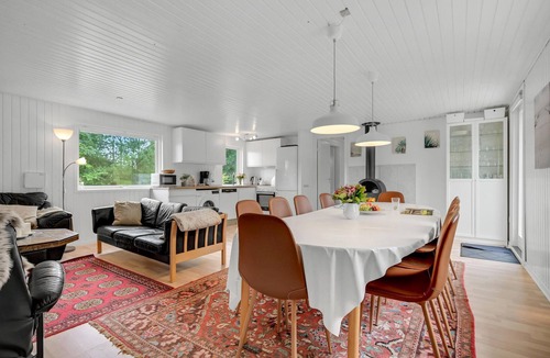 Farvang House | 5 bedroom awesome home in Fårvang