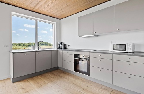 Gudhjem House | 5 bedroom awesome home in Gudhjem