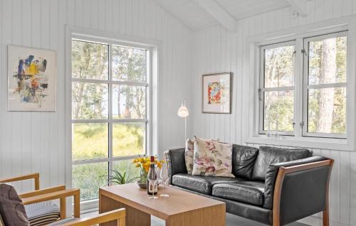 Frolunde House | 5 Bedroom Awesome Home In Slagelse