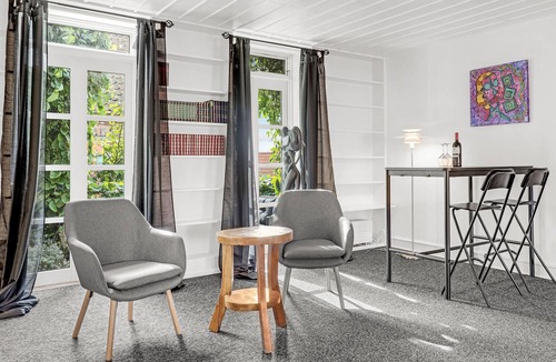 Ronne Apartment | 5 bedroom beautiful apartment in Rønne