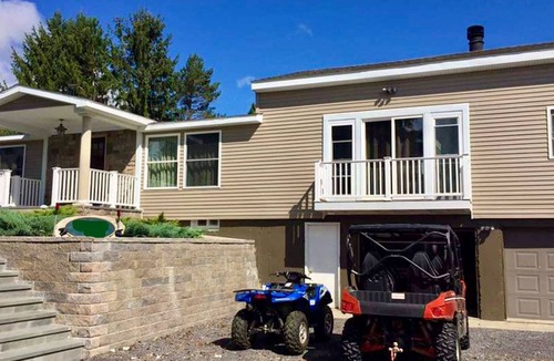 Town of Sharon House | 5 Bedroom Country Home Experience!