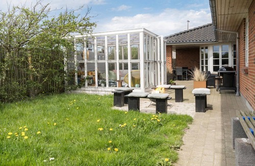 Thyboron House | 5 bedroom cozy home in Thyborøn