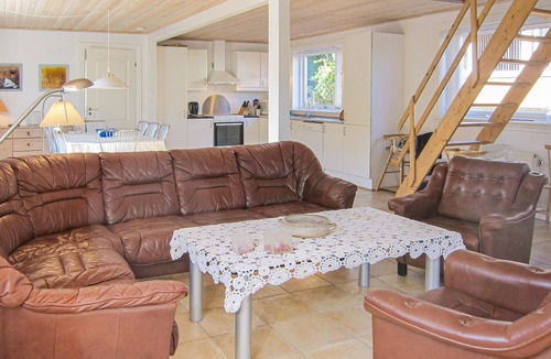 Hasle House | 5 bedroom cozy home in Hasle