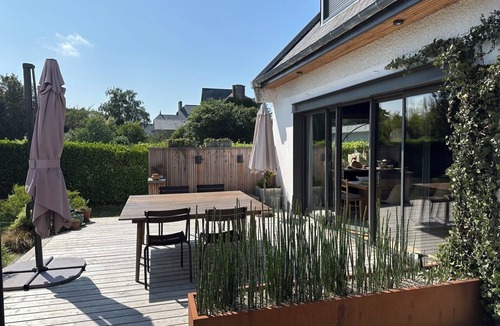 Saint-Briac-sur-Mer House | 5-bedroom family home, 10-minute walk from town, beaches and golf course